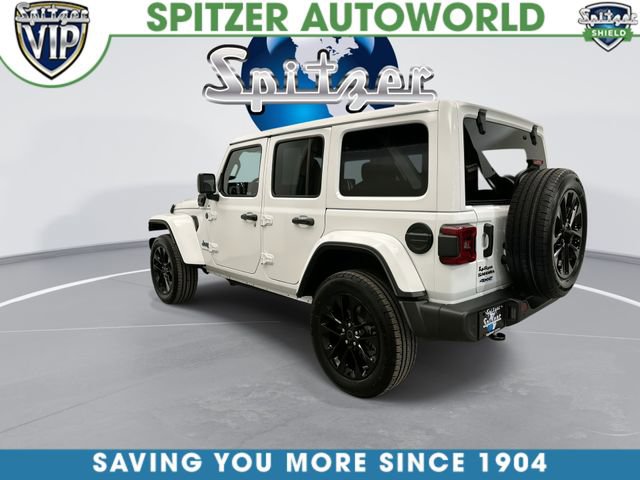 Used 2025 Jeep Wrangler Unlimited Sahara w/ Safety Group AWD/4WD image 9