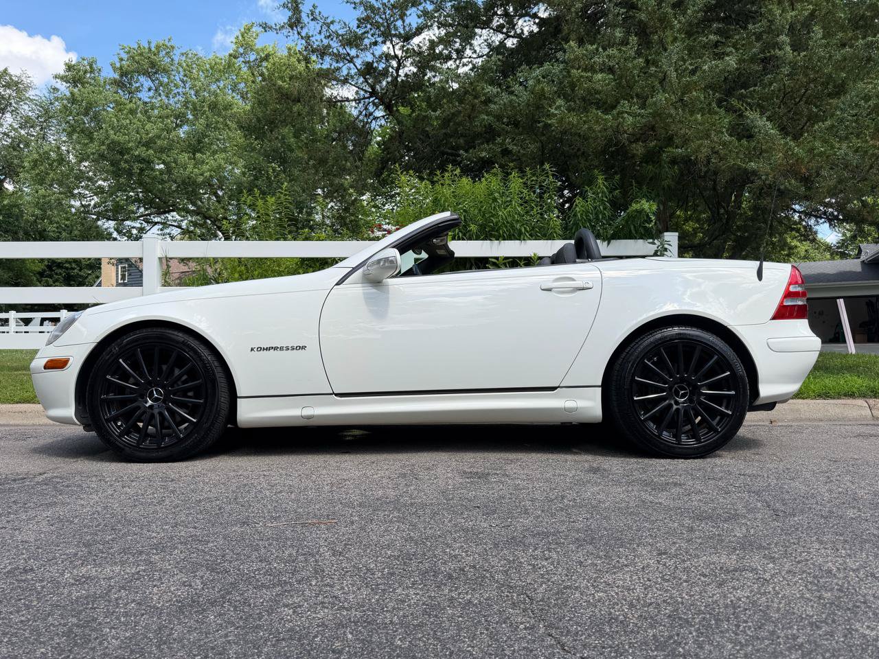 Used 2004 Mercedes-Benz SLK 230 image 35