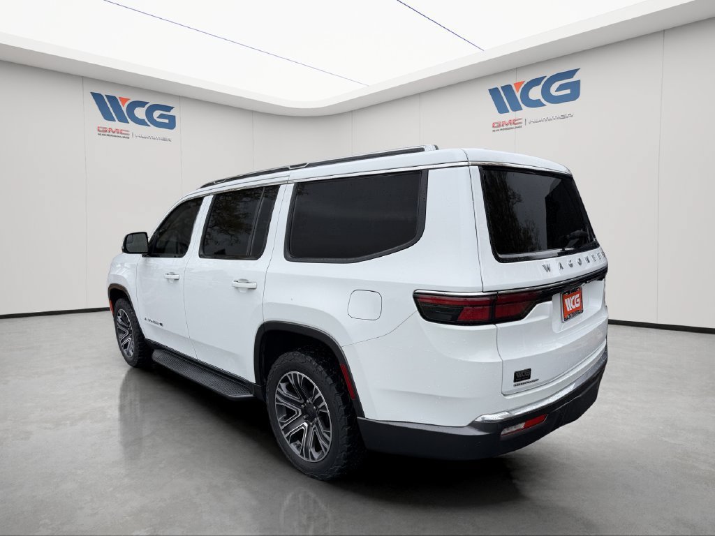 Used 2022 Jeep Wagoneer Series III AWD/4WD image 5