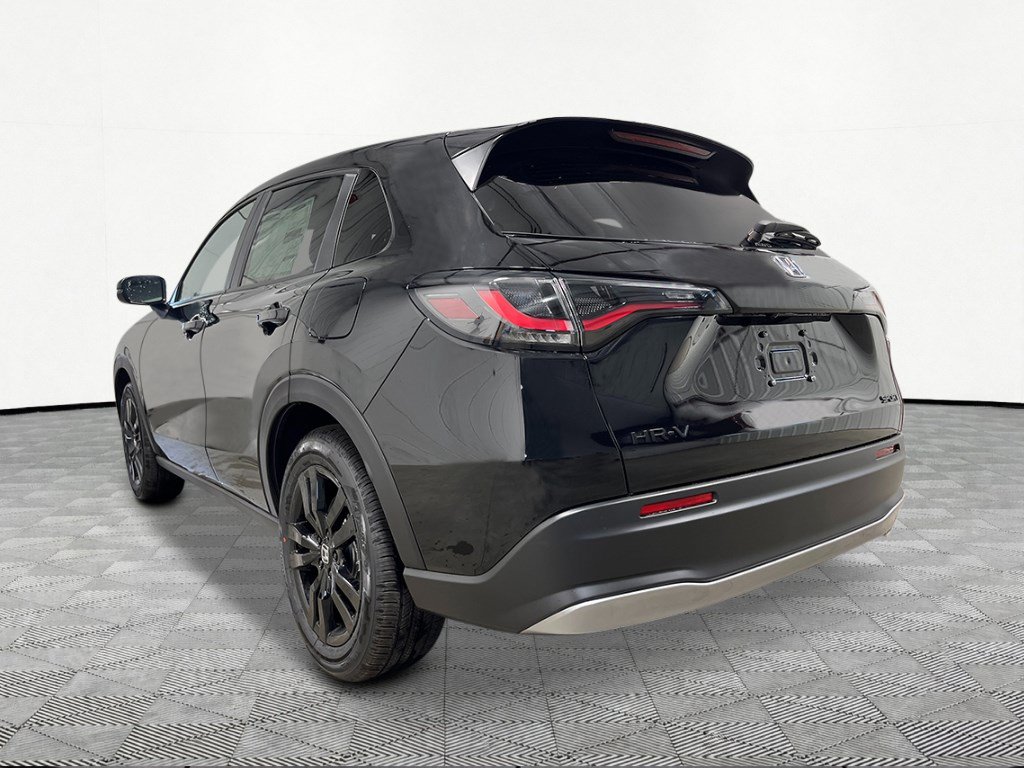 New 2027 Honda HR-V Sport image 4
