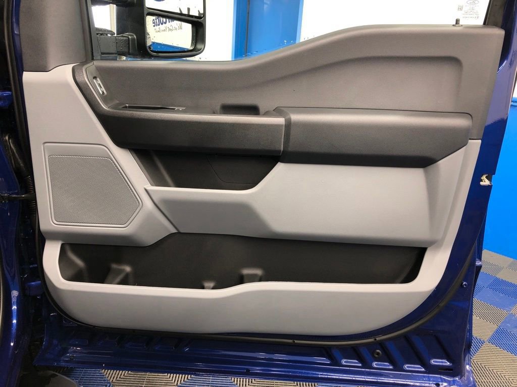 New 2026 Ford F350 XL w/ XL Chrome Package AWD/4WD image 18