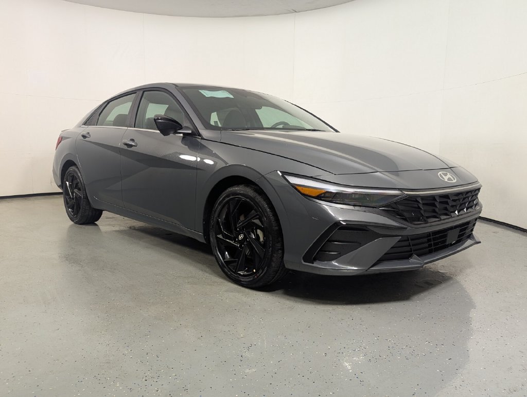 New 2026 Hyundai Elantra SEL Sport Premium