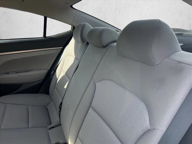 Used 2018 Hyundai Elantra SE w/ SE Connectivity Package 04 image 19