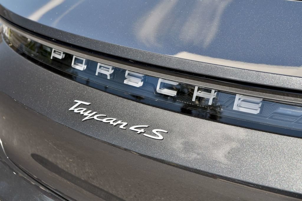 Used 2020 Porsche Taycan 4S AWD/4WD image 16