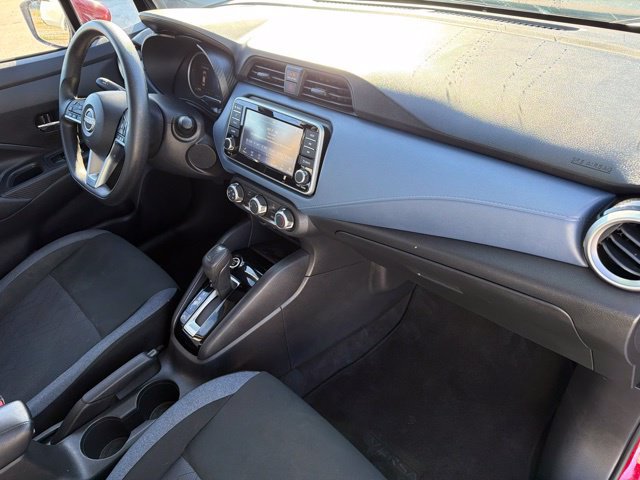Used 2025 Nissan Versa SV FWD image 11