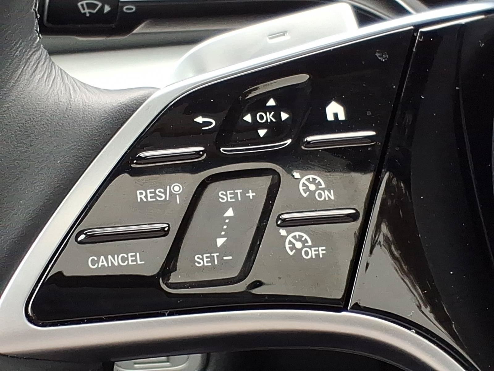 Certified 2026 Mercedes-Benz GLE 350 4MATIC image 24