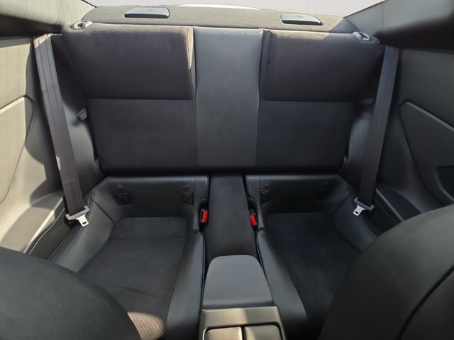 Used 2025 Toyota GR86 Premium w/ Performance Package RWD image 17