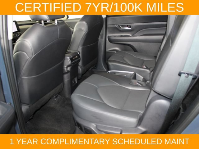 Used 2025 Toyota Grand Highlander FWD image 13