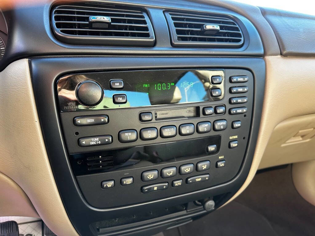 Used 2000 Ford Taurus SEL FWD image 15
