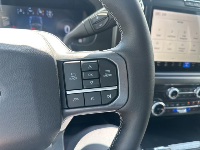 New 2025 Ford F250 Lariat w/ Lariat Ultimate Package image 38