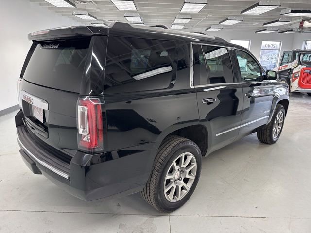 Used 2017 GMC Yukon Denali AWD/4WD image 12