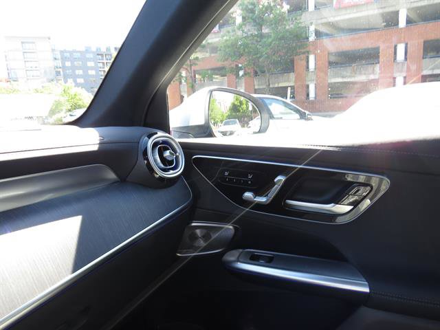 Certified 2025 Mercedes-Benz GLC 350e 4MATIC image 16