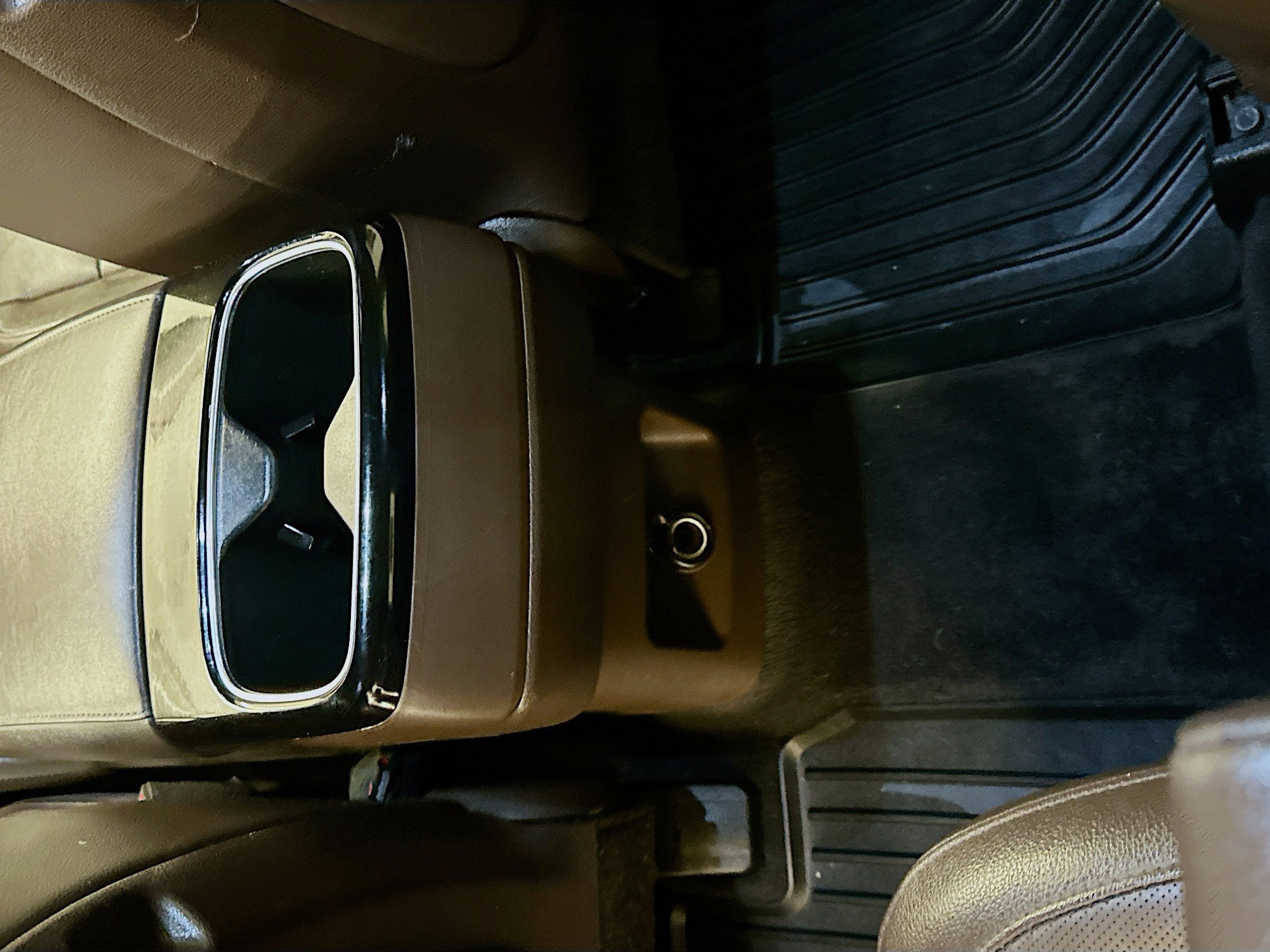Used 2021 Kia Telluride SX image 28