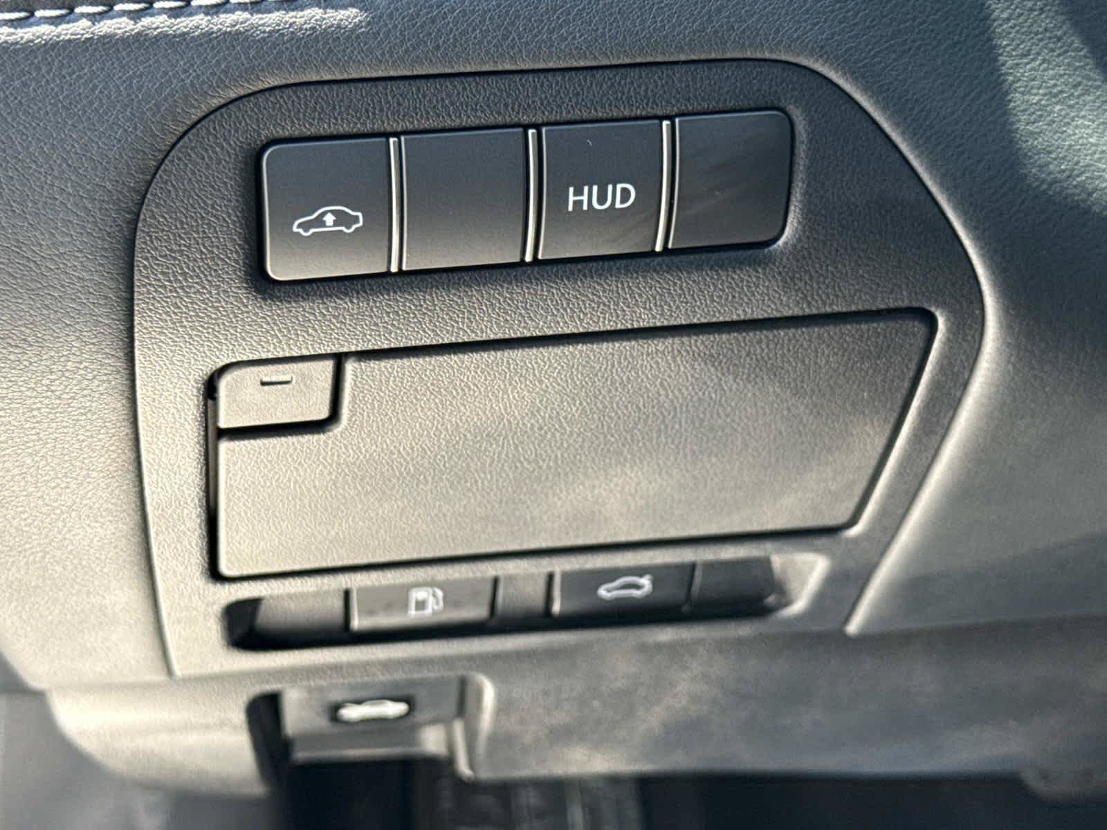 Used 2024 Lexus LS 500 AWD w/ Luxury Package image 28