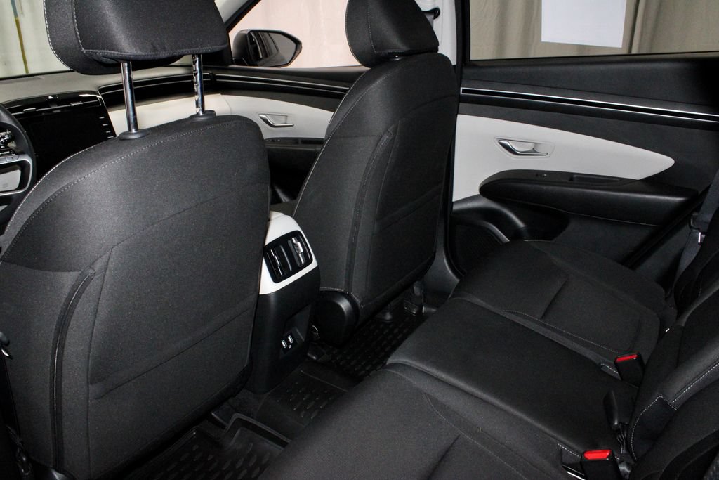 Used 2023 Hyundai Tucson SEL AWD/4WD image 31