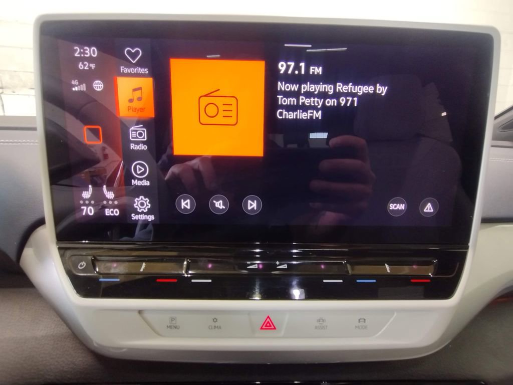 Used 2023 Volkswagen ID.4 Pro S AWD/4WD image 29