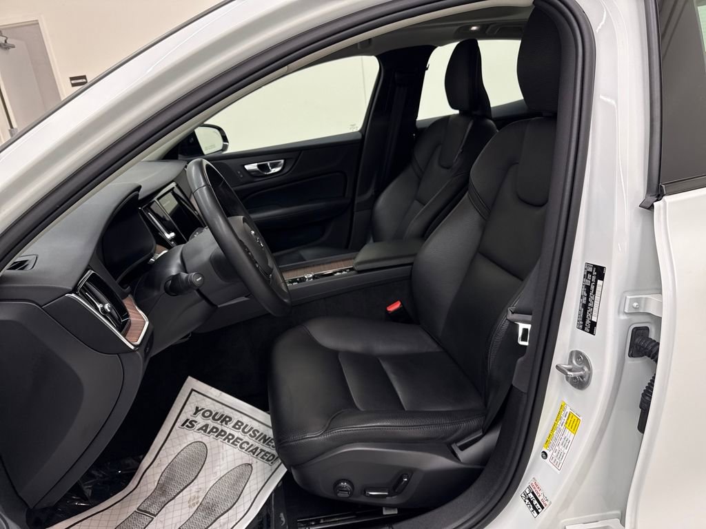 Used 2024 Volvo S60 B5 Plus image 13