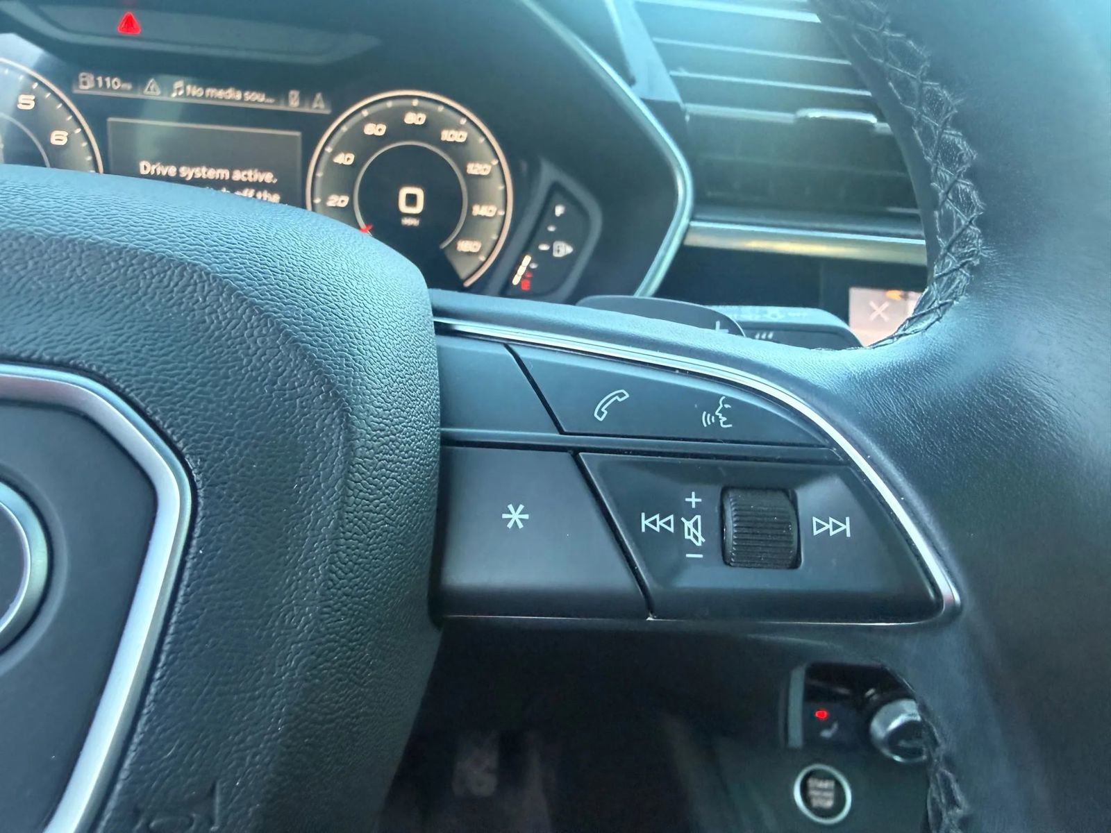 Used 2022 Audi Q3 2.0T Premium Plus w/ Premium Plus Package image 21