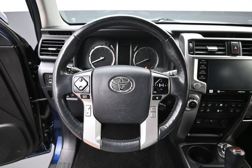Certified 2024 Toyota 4Runner Limited AWD/4WD image 17