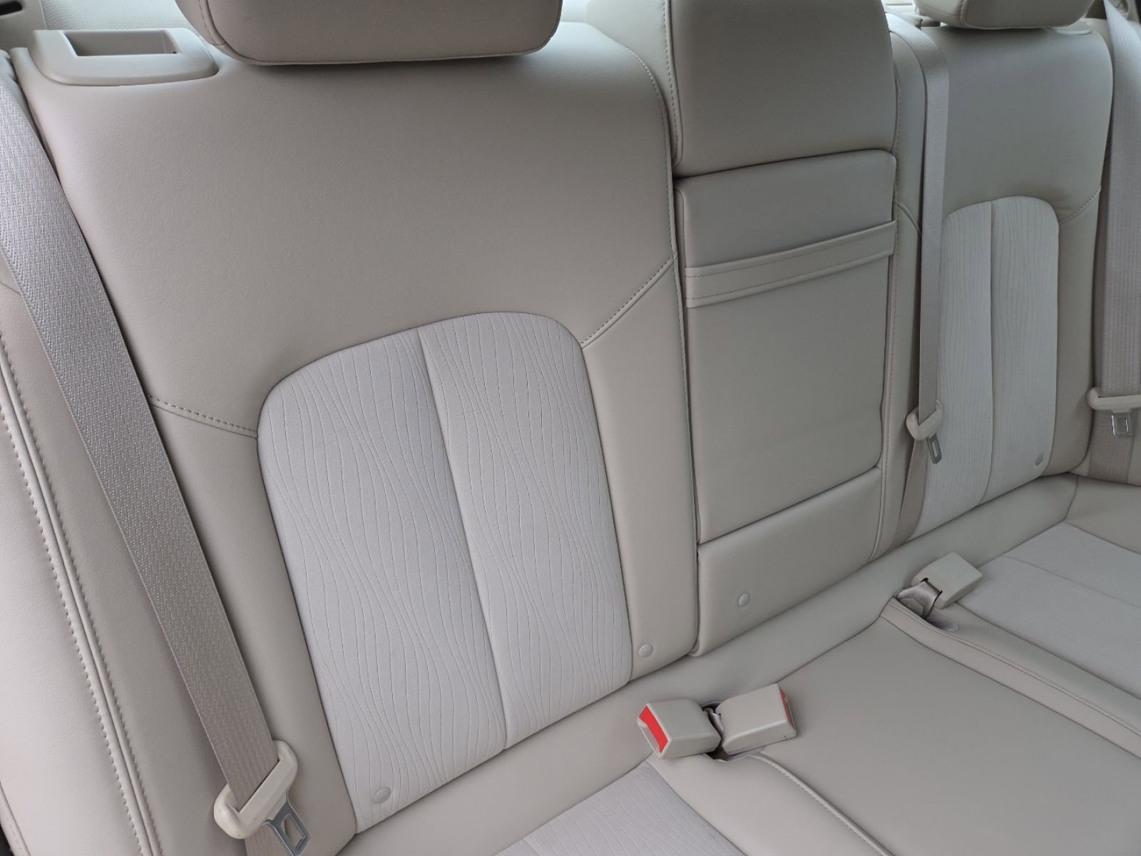 Used 2016 Buick LaCrosse FWD image 17