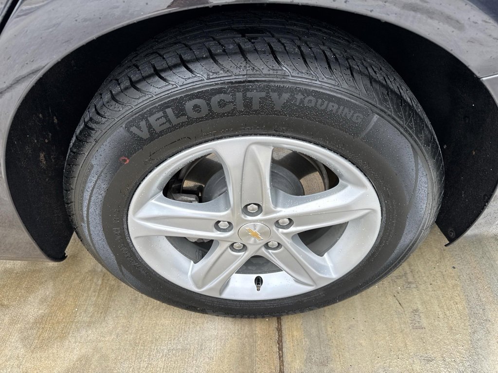 Used 2023 Chevrolet Malibu LT image 18