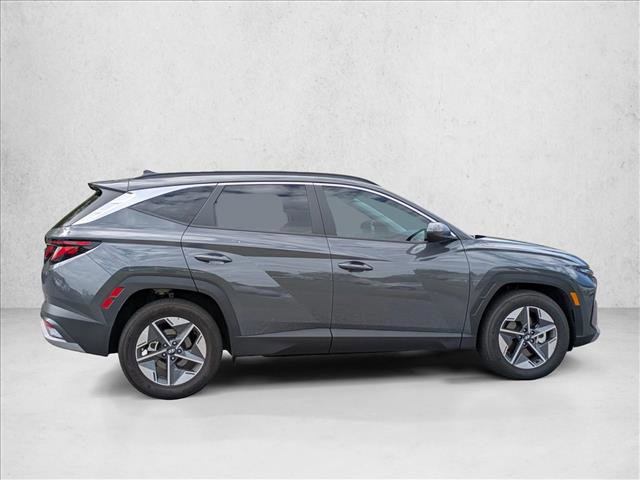 Certified 2025 Hyundai Tucson SEL image 4