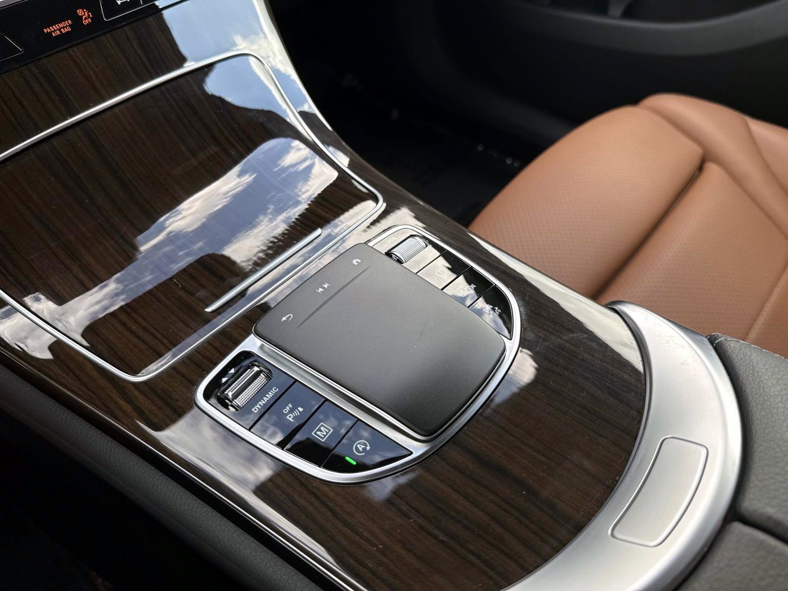 Certified 2022 Mercedes-Benz GLC 300 image 26