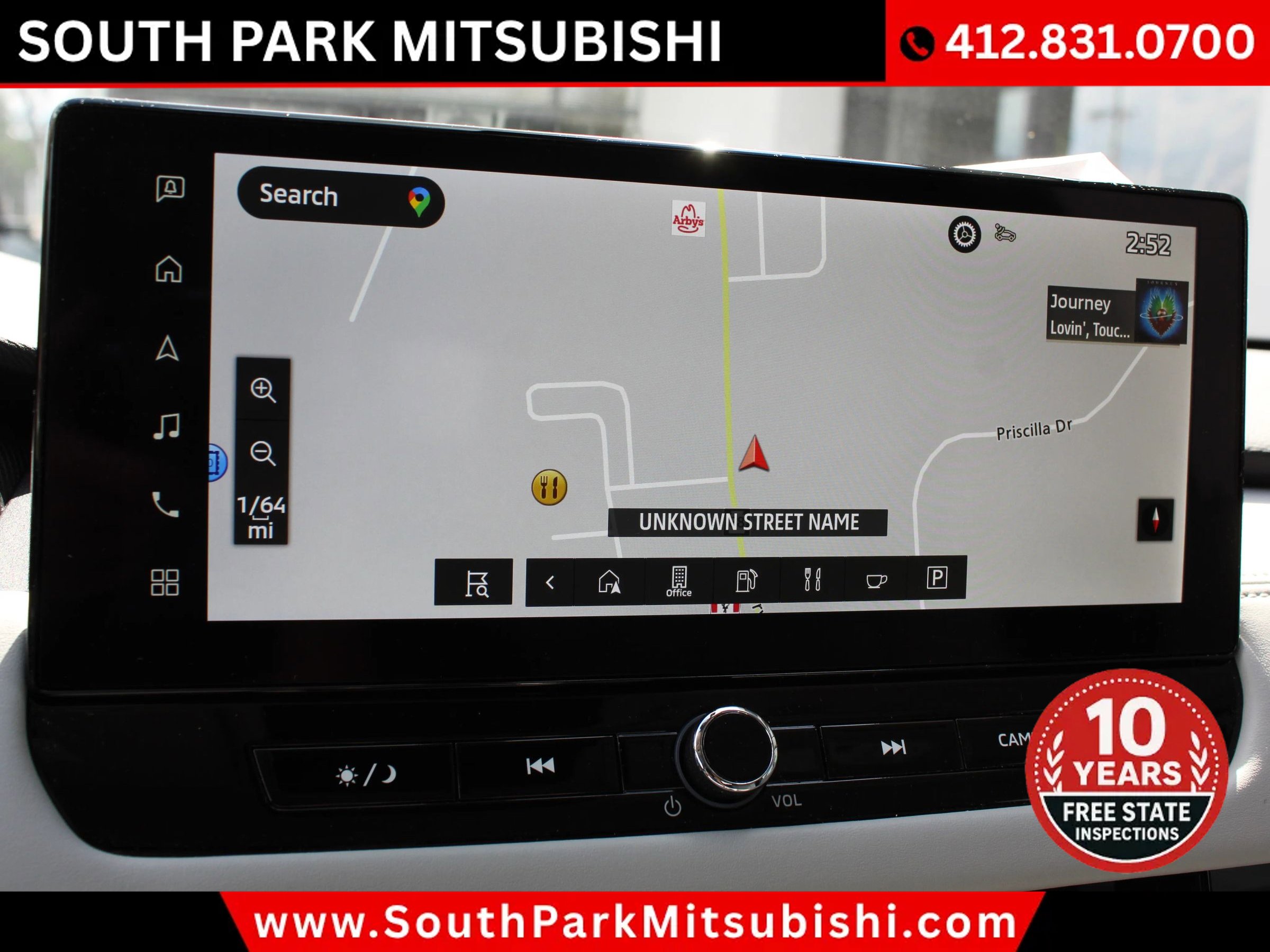 Used 2025 Mitsubishi Outlander SEL image 23