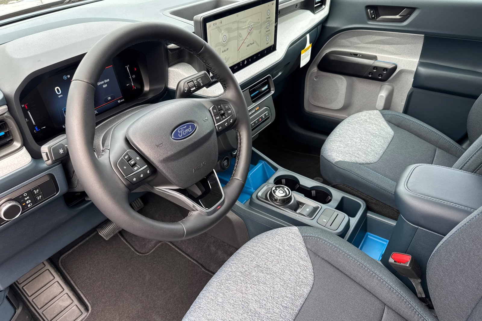 New 2026 Ford Maverick XLT w/ XLT Luxury Package FWD image 10