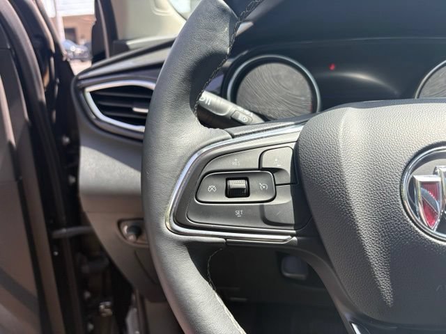 Used 2023 Buick Encore GX Select w/ Sport Touring Package FWD image 33