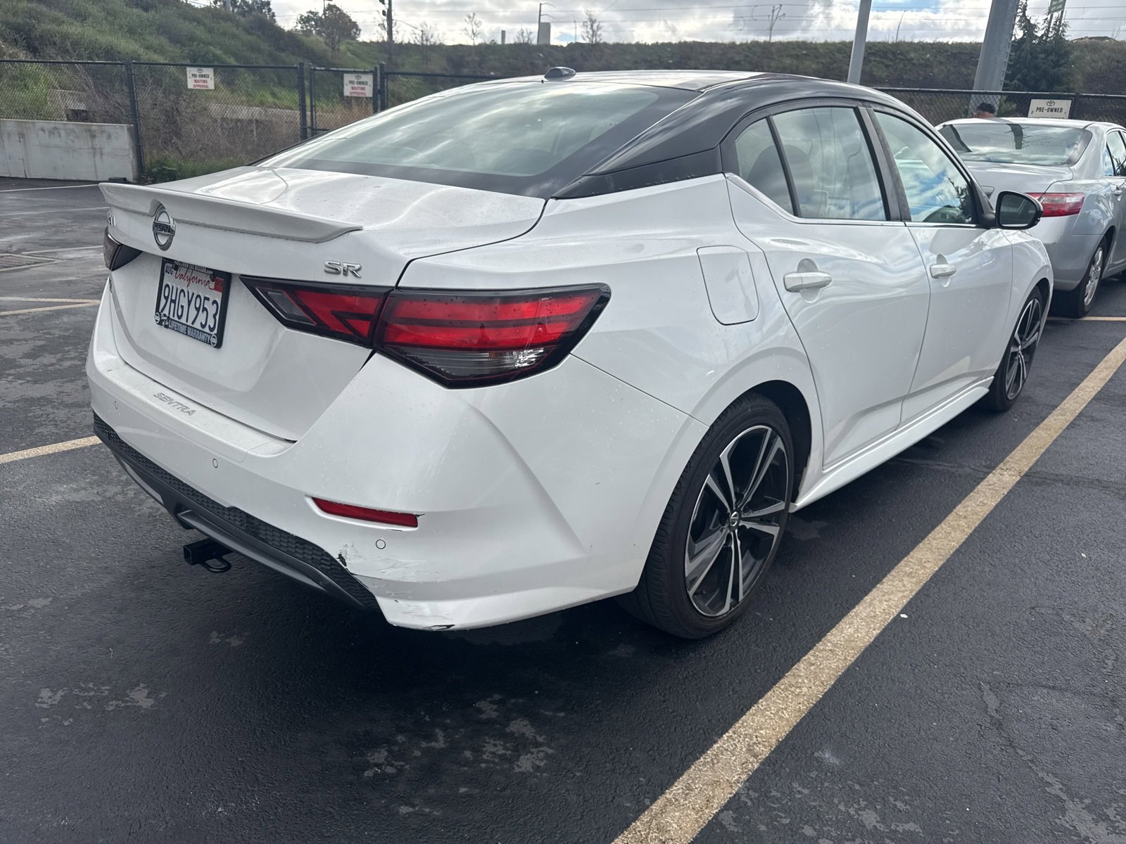 Used 2020 Nissan Sentra SR w/ Electronics Package image 2