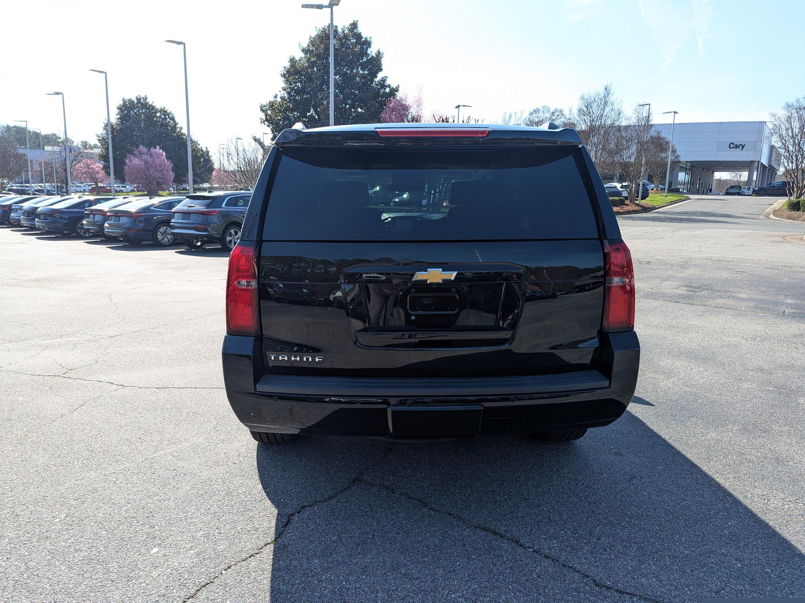 Used 2017 Chevrolet Tahoe LT image 6
