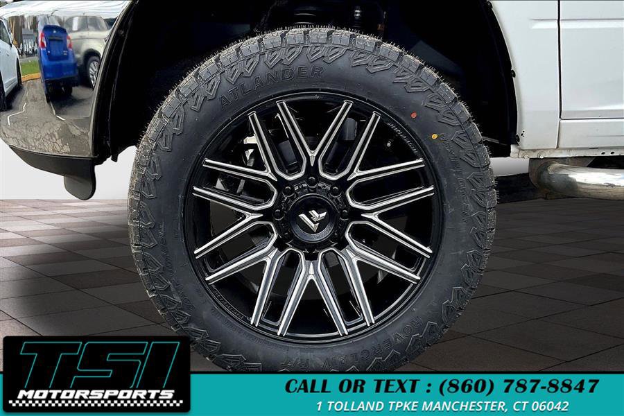 Used 2018 RAM 2500 Tradesman w/ Chrome Appearance Group AWD/4WD image 9