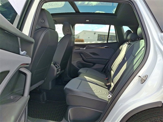 New 2026 Volkswagen Tiguan SE R-Line image 5