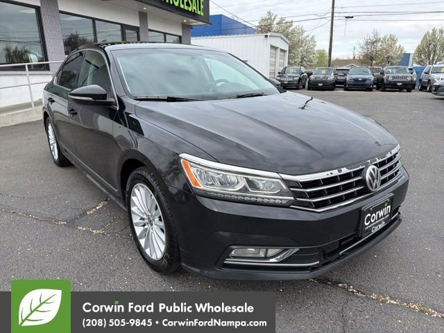 Used 2017 Volkswagen Passat 1.8T SE w/ SE Lighting Package image 3
