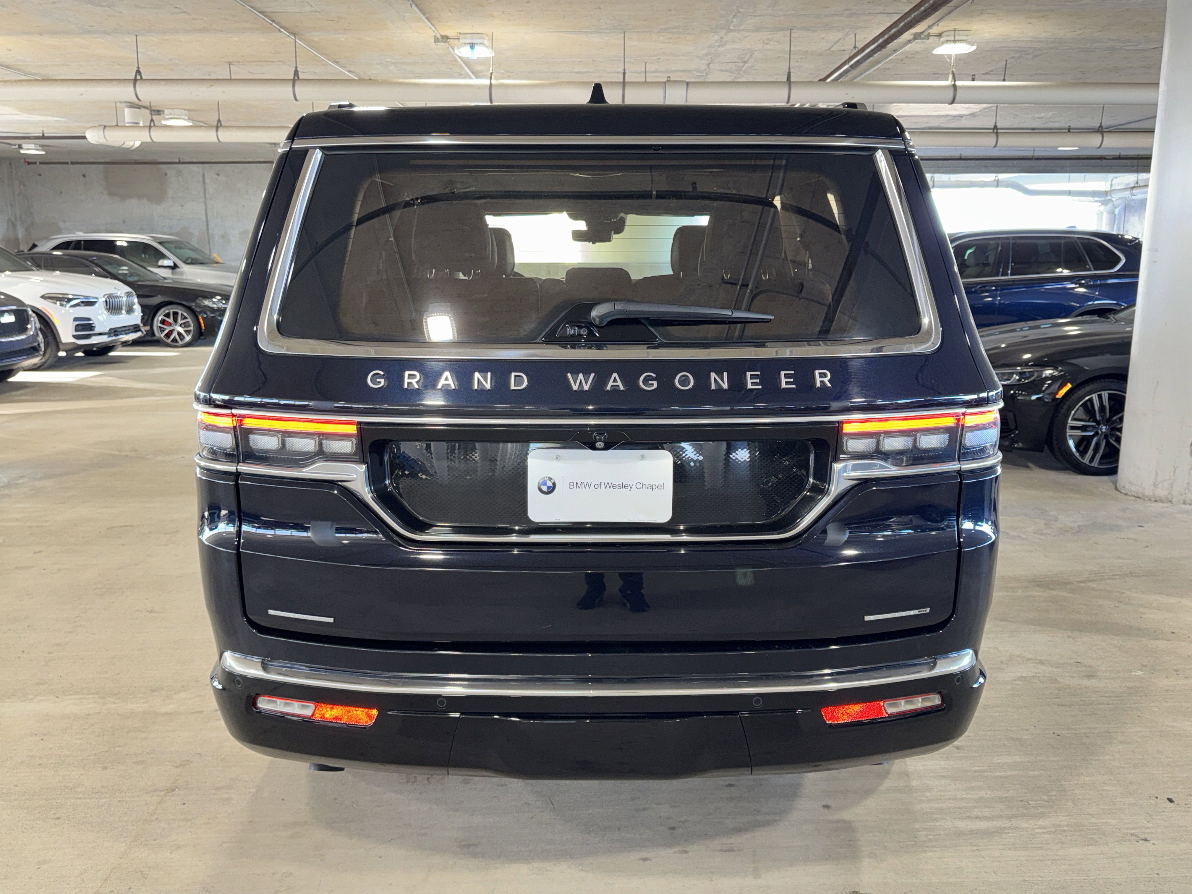 Used 2023 Jeep Grand Wagoneer Series III image 7