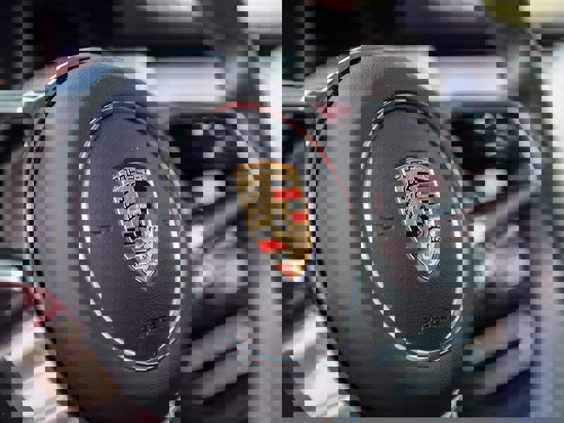 Used 2021 Porsche Macan S image 34