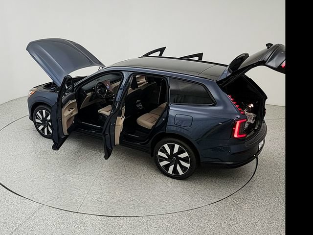 New 2026 Volvo EX90 Plus AWD/4WD image 39