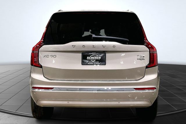 New 2026 Volvo XC90 T8 Plus w/ Protection Package Premier image 5