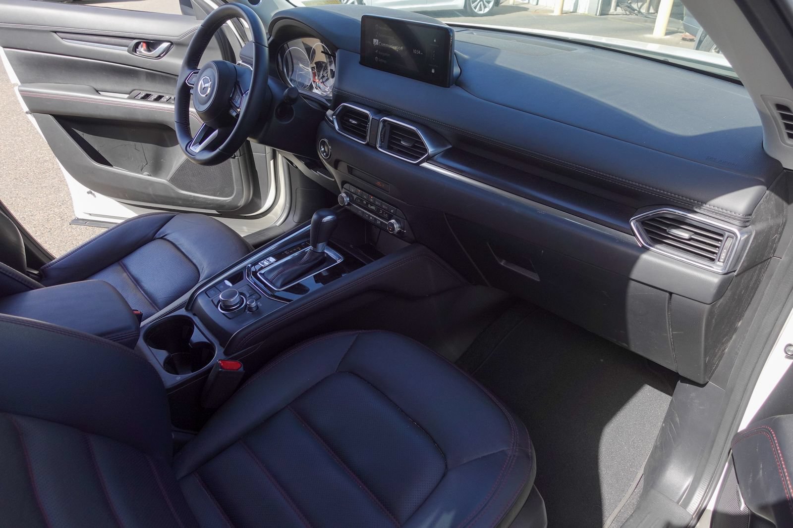 Certified 2025 MAZDA CX-5 Carbon Edition AWD/4WD image 13