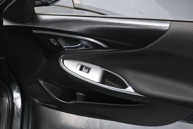 Used 2018 Chevrolet Malibu LT FWD image 36