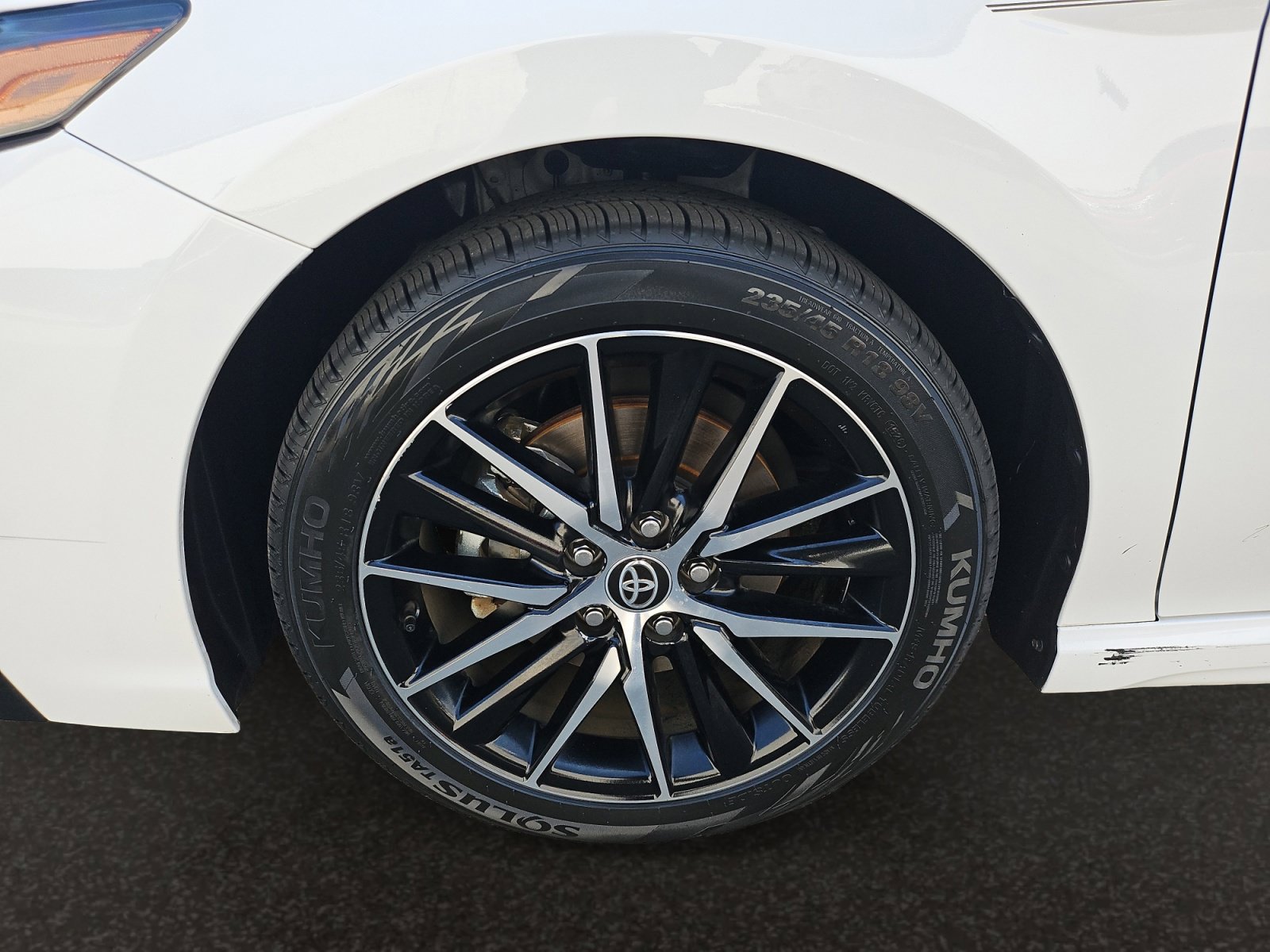 Used 2023 Toyota Camry SE FWD image 40