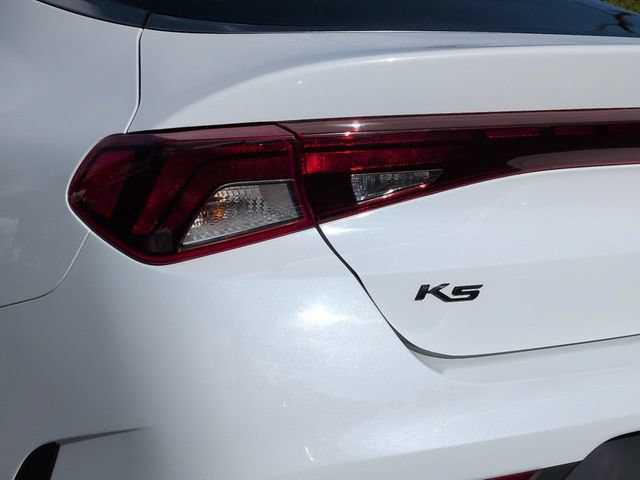 Used 2022 Kia K5 LX FWD image 12