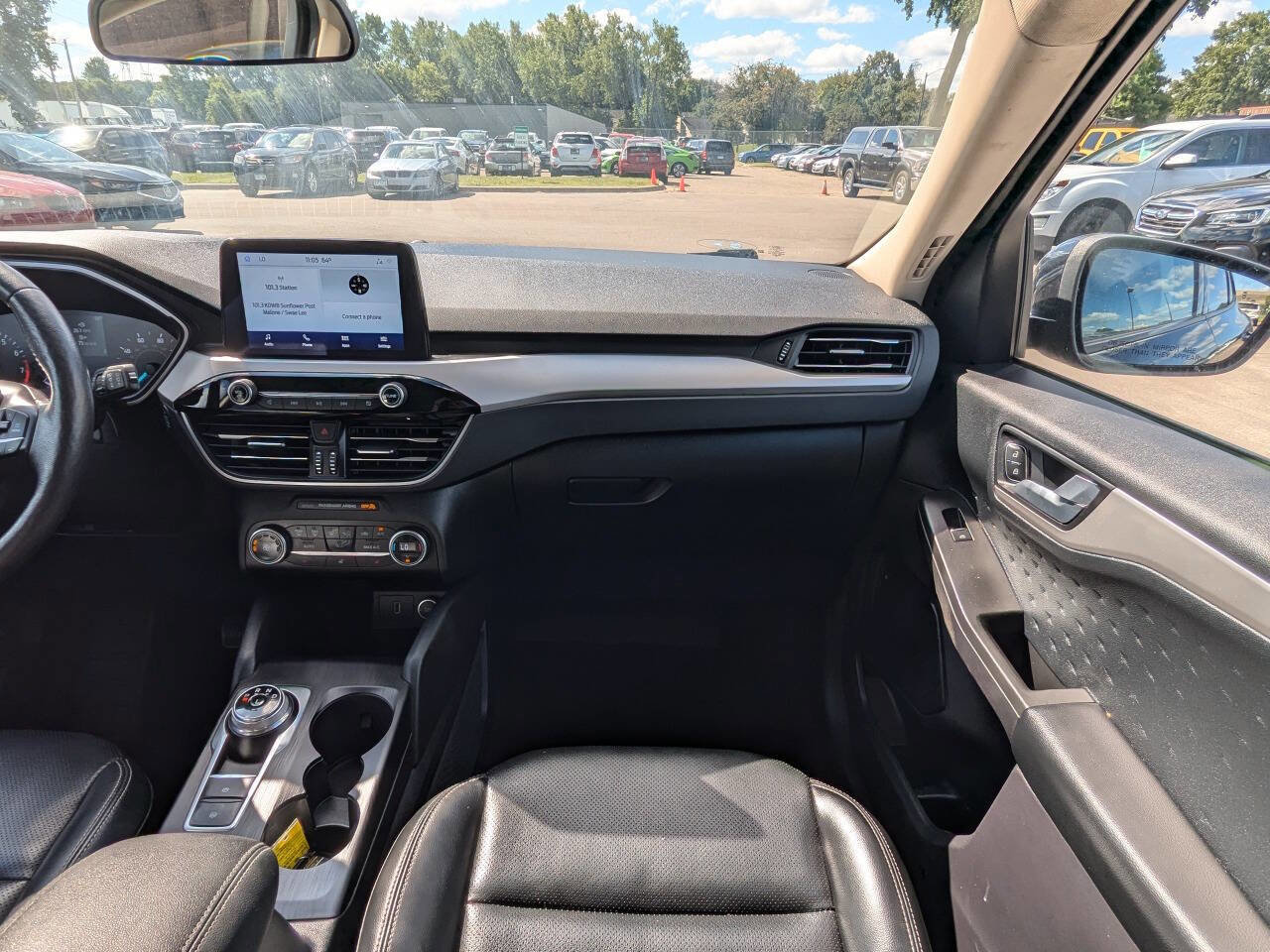 Used 2020 Ford Escape SEL image 19
