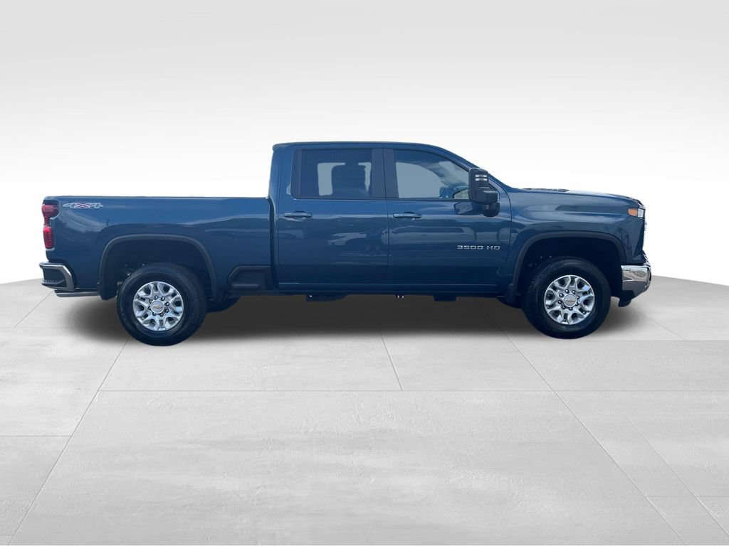 New 2026 Chevrolet Silverado 3500 LT AWD/4WD image 6