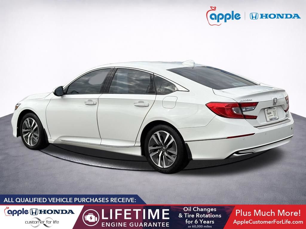 Used 2018 Honda Accord Touring image 4