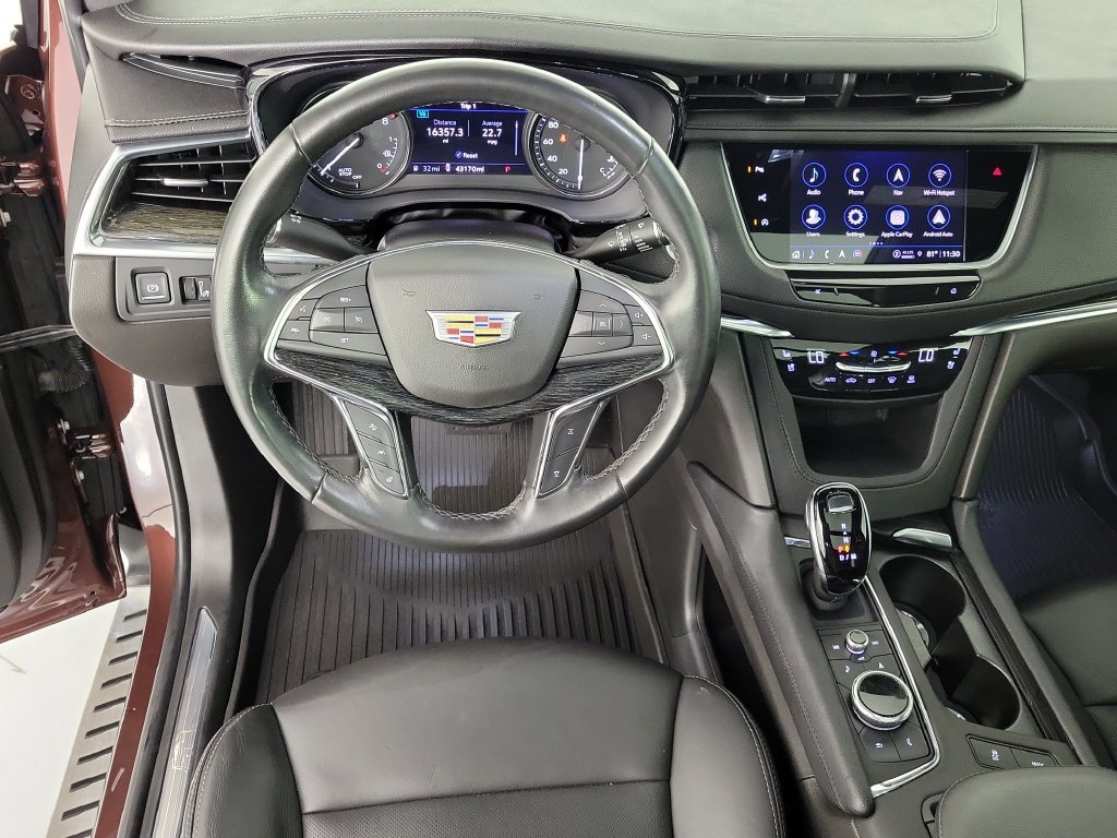 Certified 2022 Cadillac XT5 Premium Luxury w/ Technology Package FWD image 17