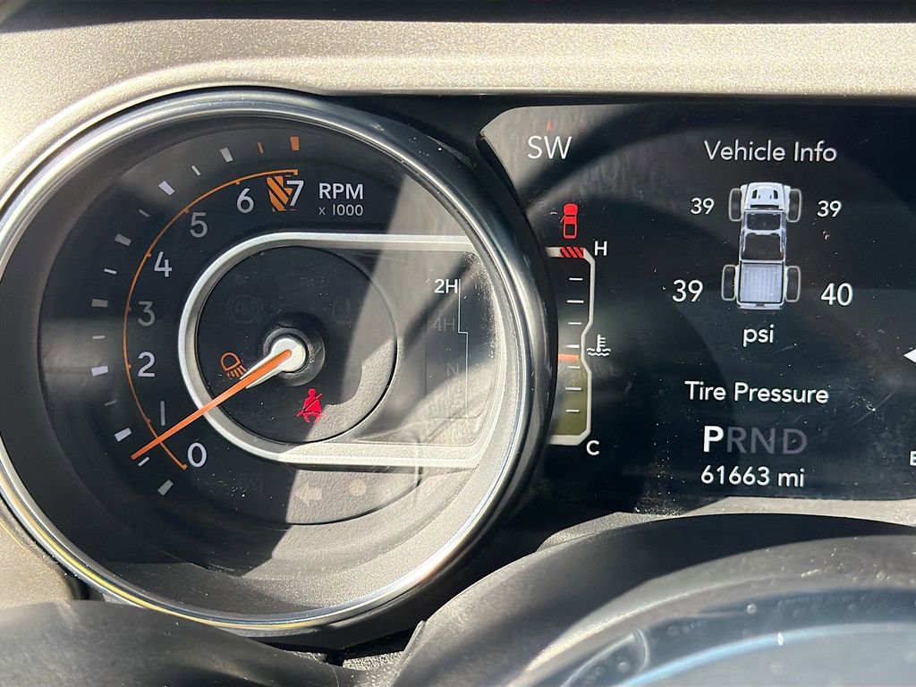 Used 2020 Jeep Gladiator Overland w/ Safety Group image 35