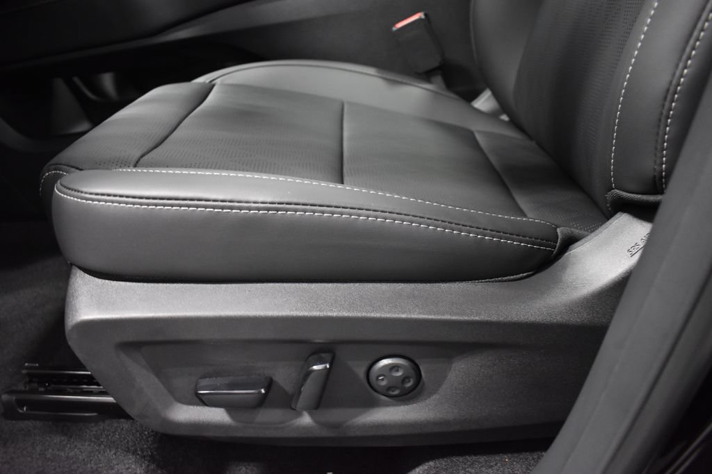 New 2026 Nissan Murano Platinum w/ Cargo Package AWD/4WD image 18