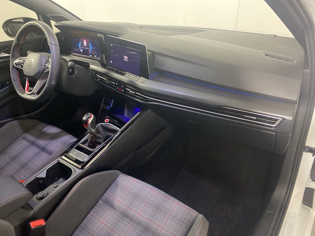 Used 2024 Volkswagen GTI SE image 29